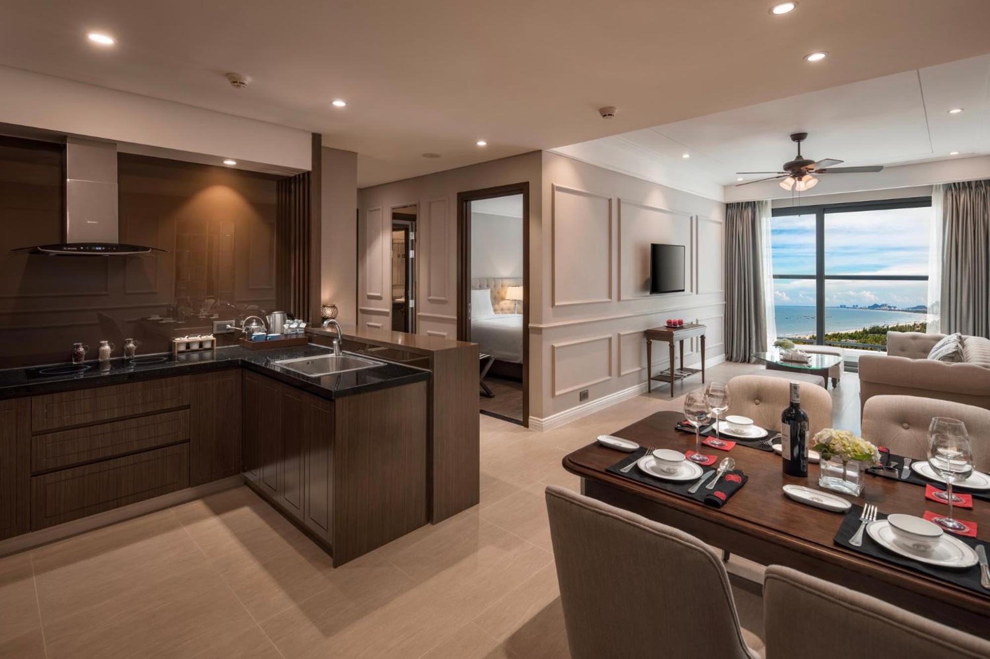 Luxury Beach Condo 5-Star, Rooftop Pool 다낭 외부 사진