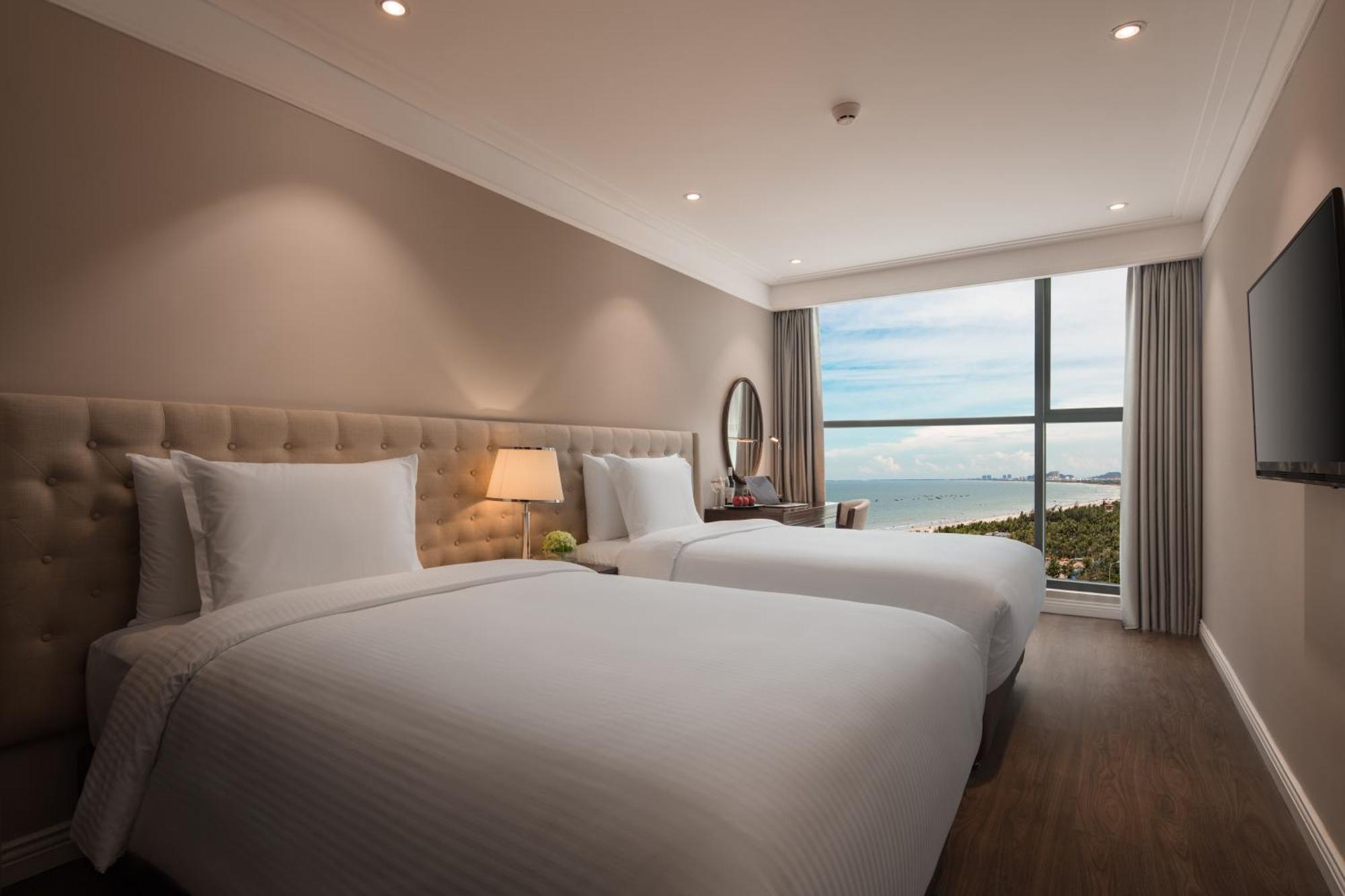 Luxury Beach Condo 5-Star, Rooftop Pool 다낭 외부 사진