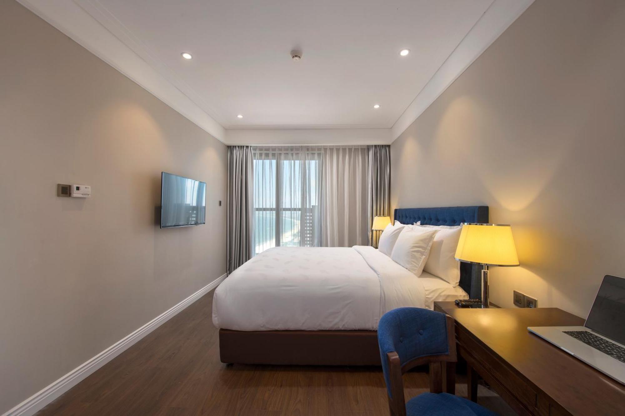 Luxury Beach Condo 5-Star, Rooftop Pool 다낭 외부 사진