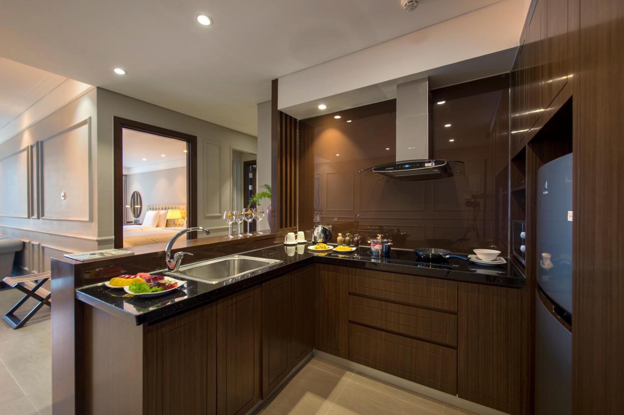 Luxury Beach Condo 5-Star, Rooftop Pool 다낭 외부 사진